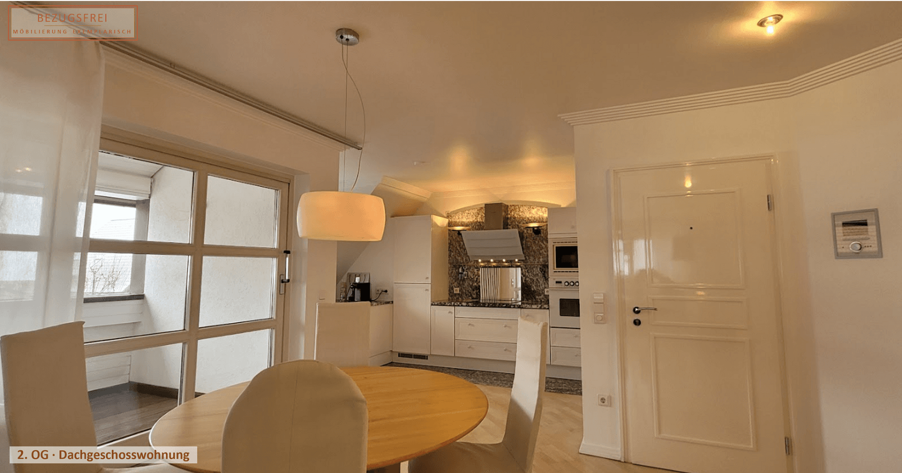 Prodej domu 388 m², pozemek 525 m², Dalkinger Straße 10, Westhausen, Bádensko-Württembersko Prodej domu 388 m², pozemek 525 m², Dalkinger Straße 10, Westhausen, Bádensko-Württembersko