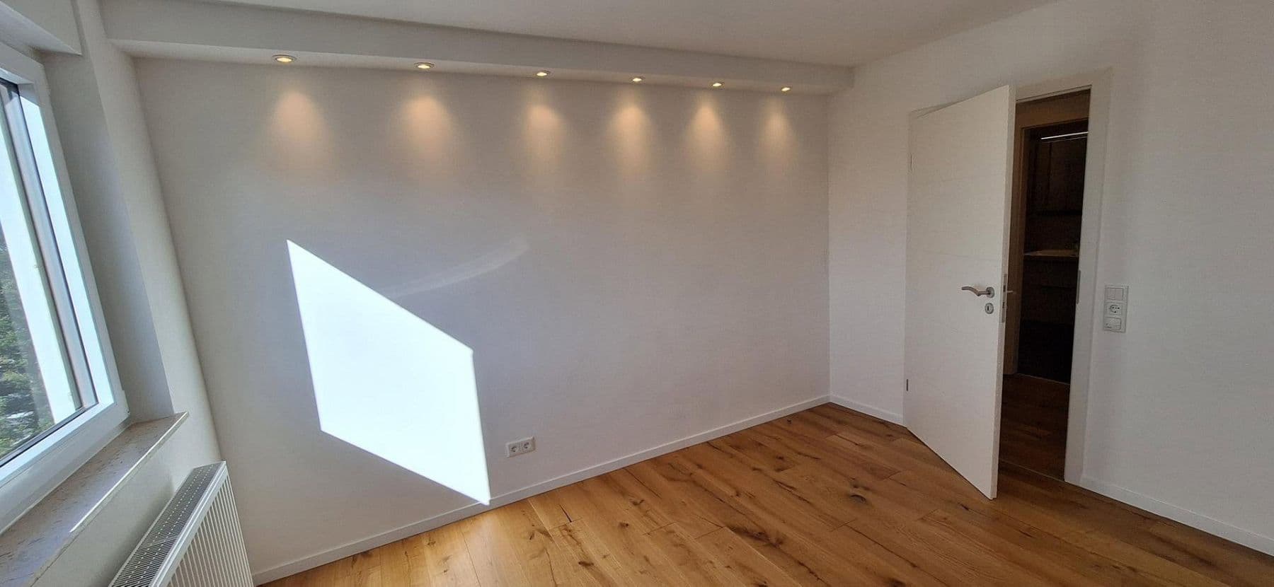 Prodej bytu 4+1 107 m², Heidelberg, Bádensko-Württembersko Prodej bytu 4+1 107 m², Heidelberg, Bádensko-Württembersko