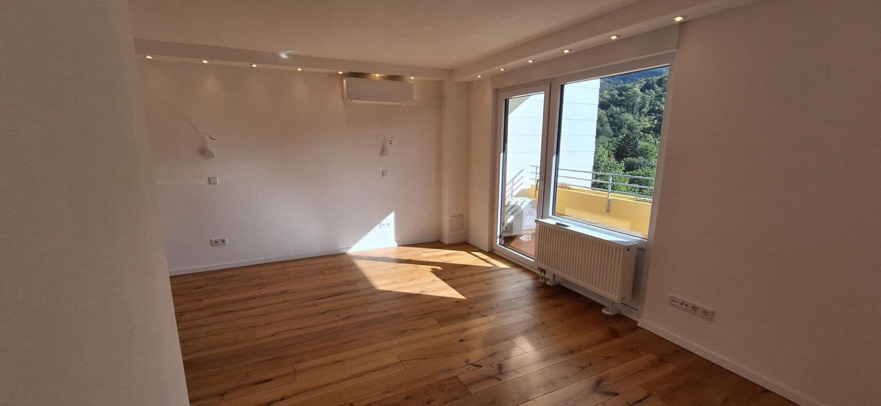 Prodej bytu 4+1 107 m², Heidelberg, Bádensko-Württembersko Prodej bytu 4+1 107 m², Heidelberg, Bádensko-Württembersko