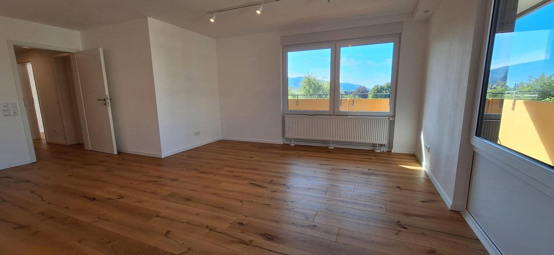 Prodej bytu 4+1 107 m², Heidelberg, Bádensko-Württembersko Prodej bytu 4+1 107 m², Heidelberg, Bádensko-Württembersko