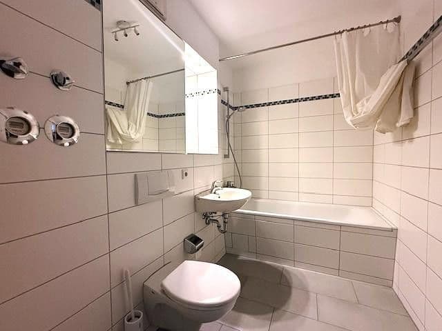 Prodej bytu 2+1 52 m², Pistoriusstraße 138, Berlin, Berlín Prodej bytu 2+1 52 m², Pistoriusstraße 138, Berlin, Berlín