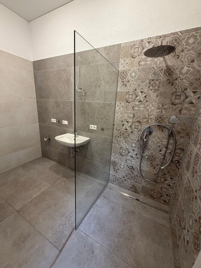 Pronájem bytu 2+1 65 m², Wildbader Str. 39, Neuenbürg, Bádensko-Württembersko Pronájem bytu 2+1 65 m², Wildbader Str. 39, Neuenbürg, Bádensko-Württembersko