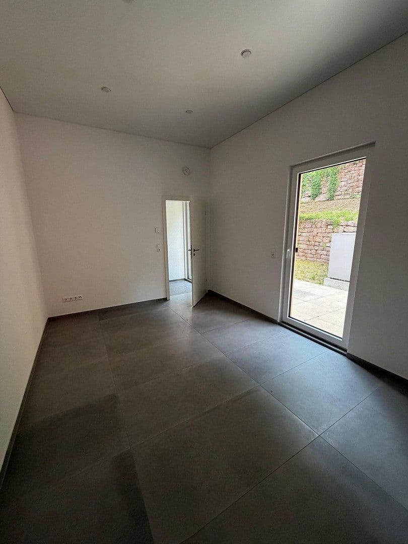 Pronájem bytu 2+1 65 m², Wildbader Str. 39, Neuenbürg, Bádensko-Württembersko Pronájem bytu 2+1 65 m², Wildbader Str. 39, Neuenbürg, Bádensko-Württembersko