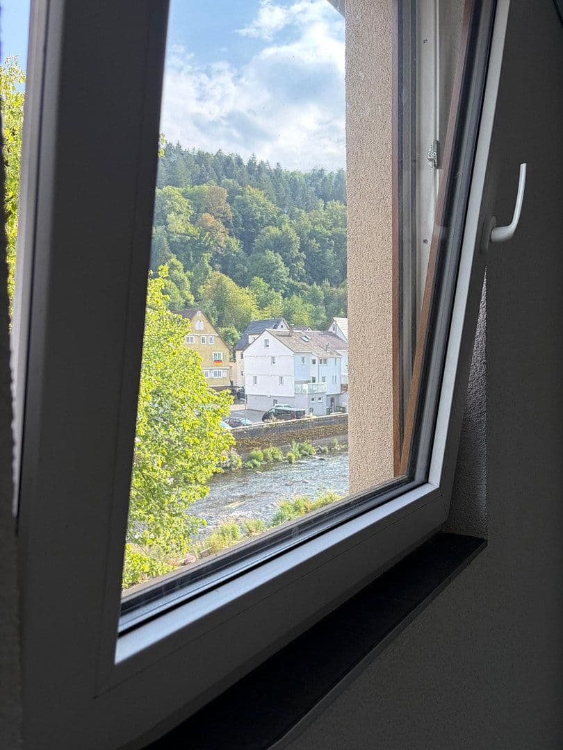 Pronájem bytu 2+1 65 m², Wildbader Str. 39, Neuenbürg, Bádensko-Württembersko Pronájem bytu 2+1 65 m², Wildbader Str. 39, Neuenbürg, Bádensko-Württembersko