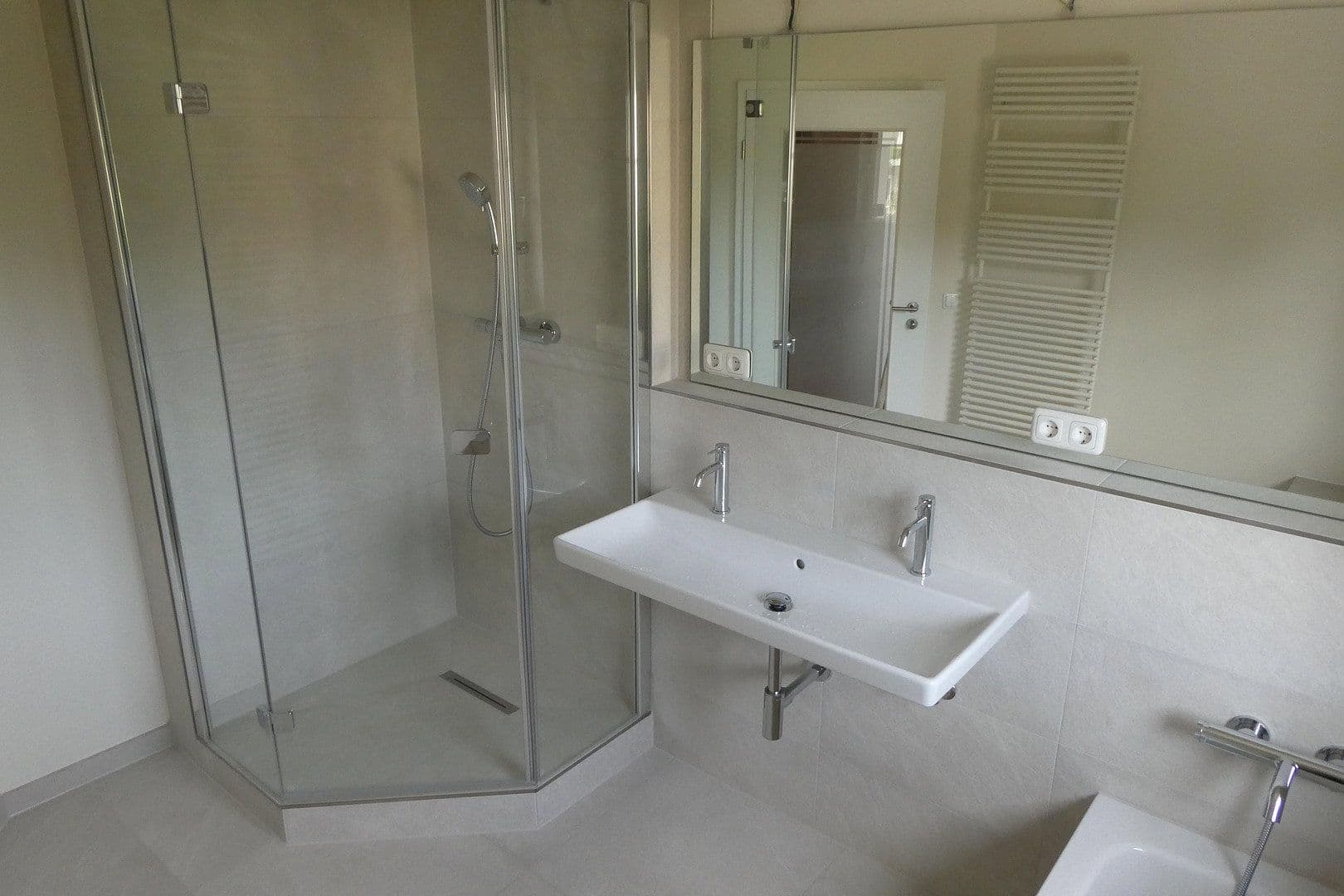 Prodej domu 170 m², pozemek 297 m², Pläntschweg 23, München, Bavorsko Prodej domu 170 m², pozemek 297 m², Pläntschweg 23, München, Bavorsko