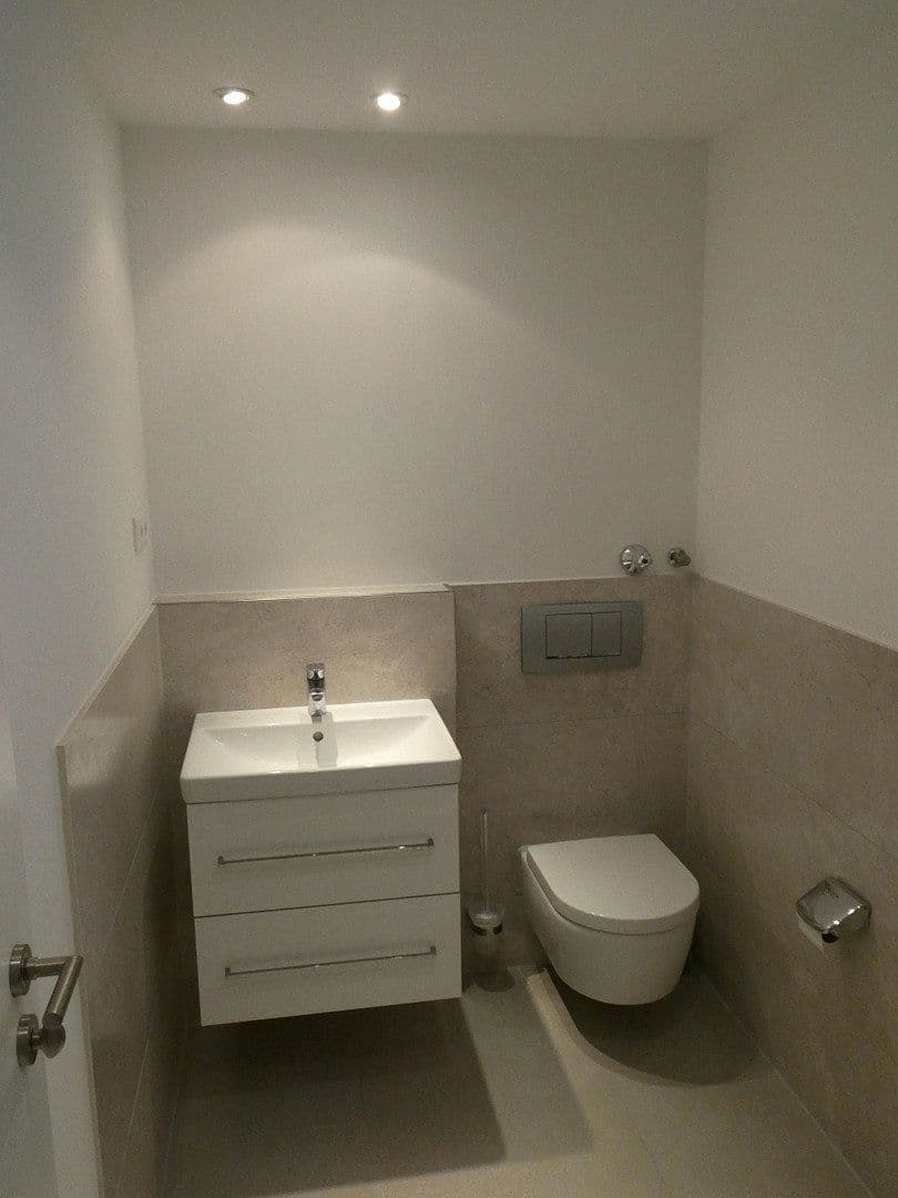 Prodej domu 170 m², pozemek 297 m², Pläntschweg 23, München, Bavorsko Prodej domu 170 m², pozemek 297 m², Pläntschweg 23, München, Bavorsko