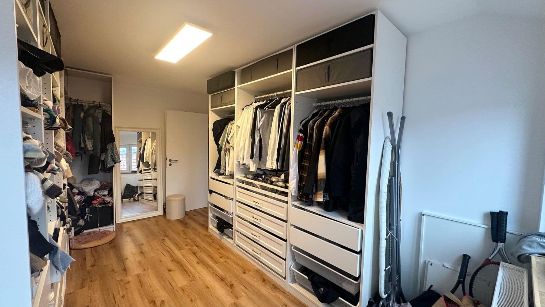 Pronájem bytu 5+1 70 m², Remscheid - Lennep, Severní Porýní-Vestfálsko Pronájem bytu 5+1 70 m², Remscheid - Lennep, Severní Porýní-Vestfálsko