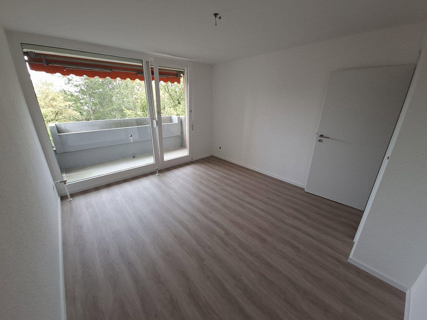 Pronájem bytu 2+1 53 m², Oberschleißheim, Bavorsko Pronájem bytu 2+1 53 m², Oberschleißheim, Bavorsko