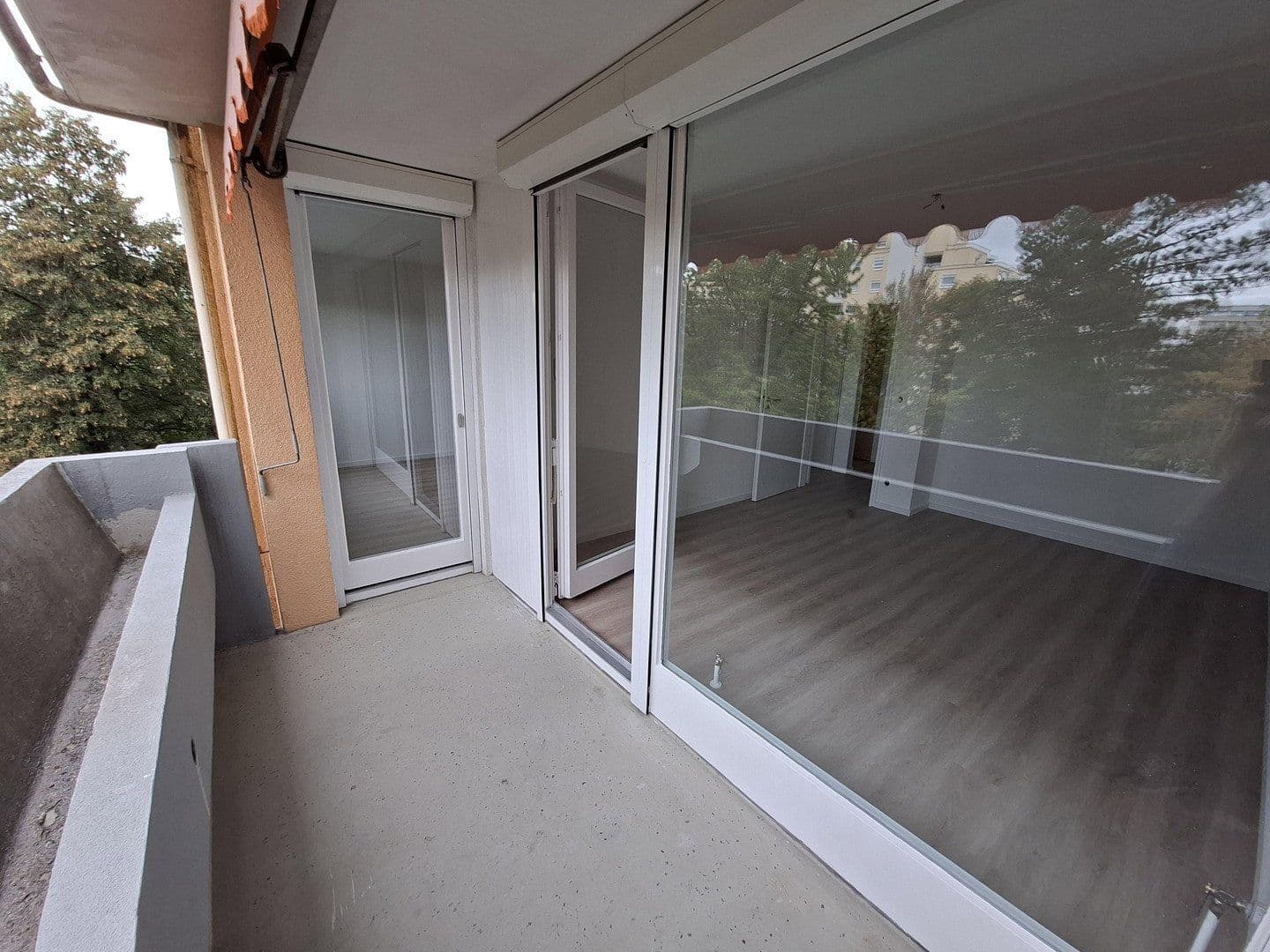 Pronájem bytu 2+1 53 m², Oberschleißheim, Bavorsko Pronájem bytu 2+1 53 m², Oberschleißheim, Bavorsko