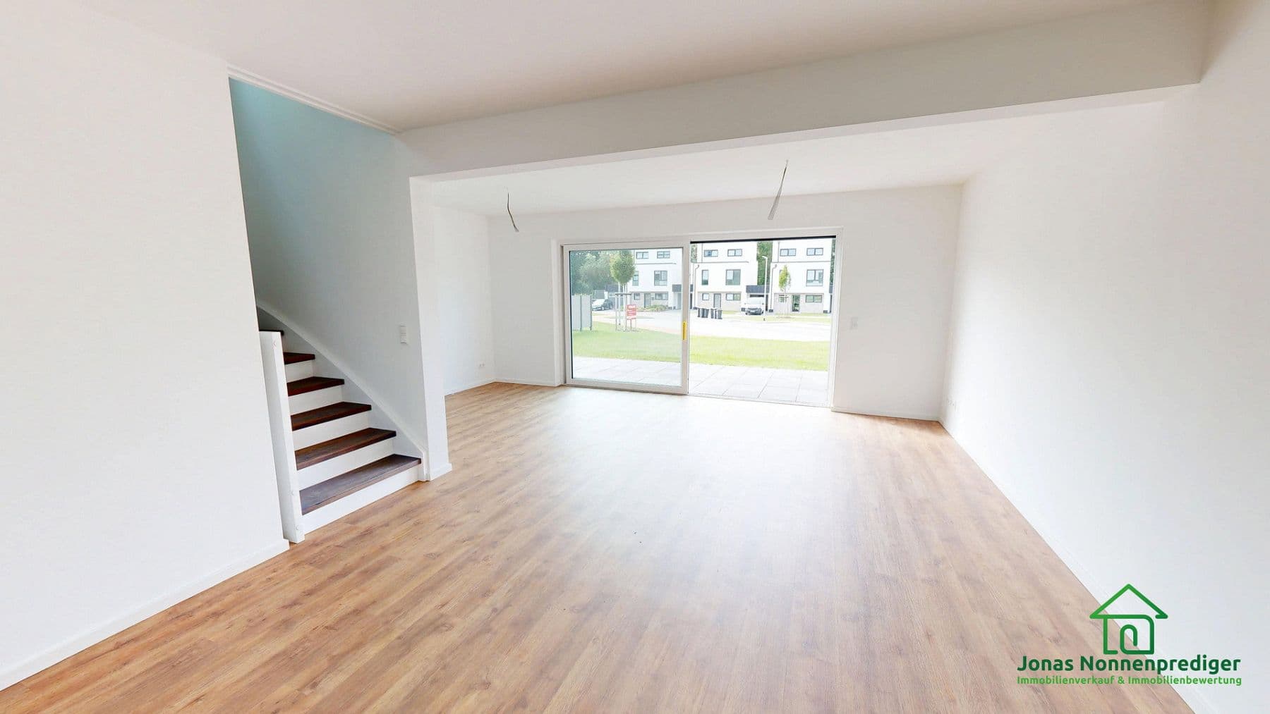 Prodej domu 144 m², pozemek 254 m², Kühls Acker 8, Schwerin, Mecklenburg-Vorpommern Prodej domu 144 m², pozemek 254 m², Kühls Acker 8, Schwerin, Mecklenburg-Vorpommern