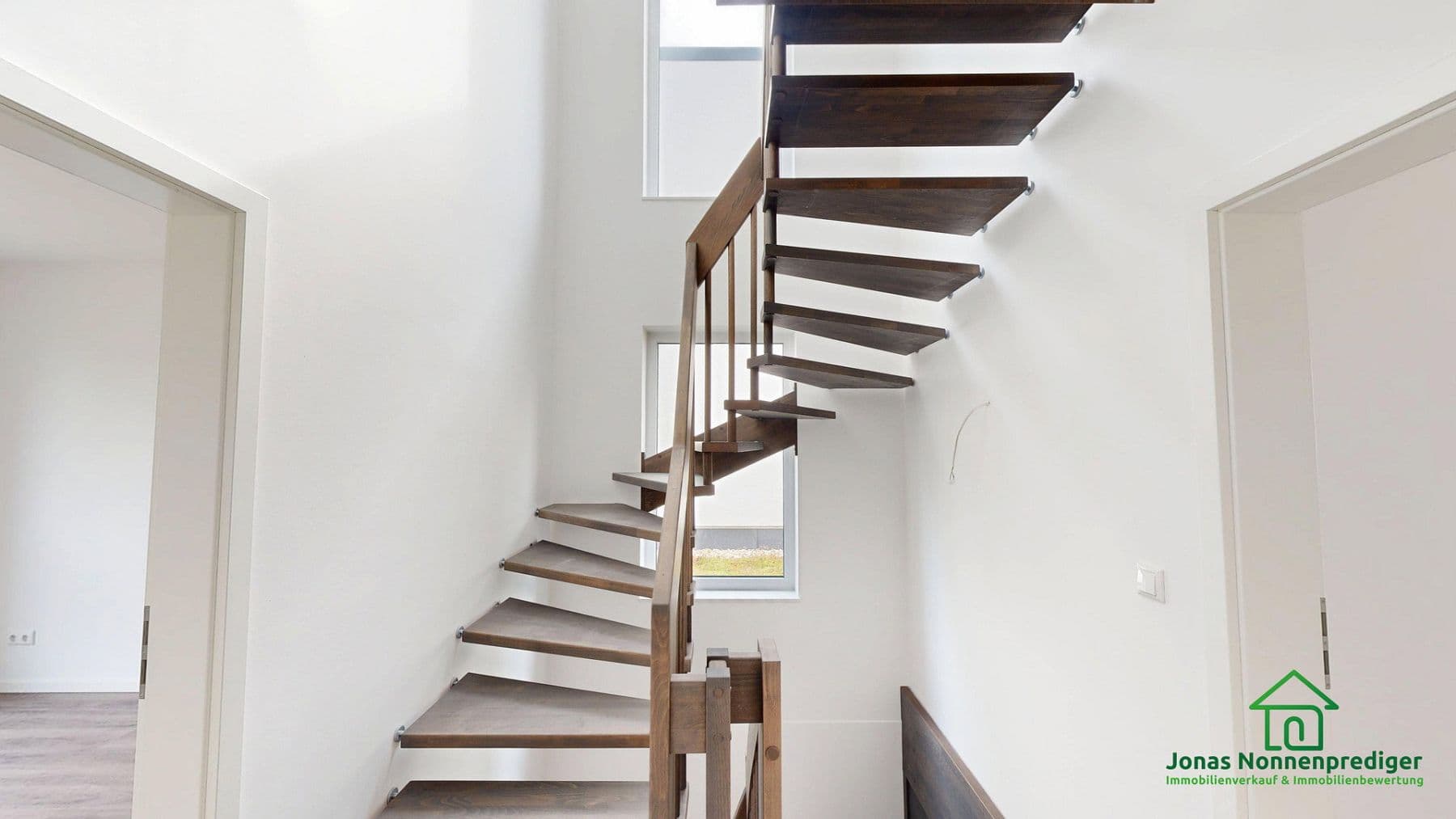 Prodej domu 144 m², pozemek 254 m², Kühls Acker 8, Schwerin, Mecklenburg-Vorpommern Prodej domu 144 m², pozemek 254 m², Kühls Acker 8, Schwerin, Mecklenburg-Vorpommern