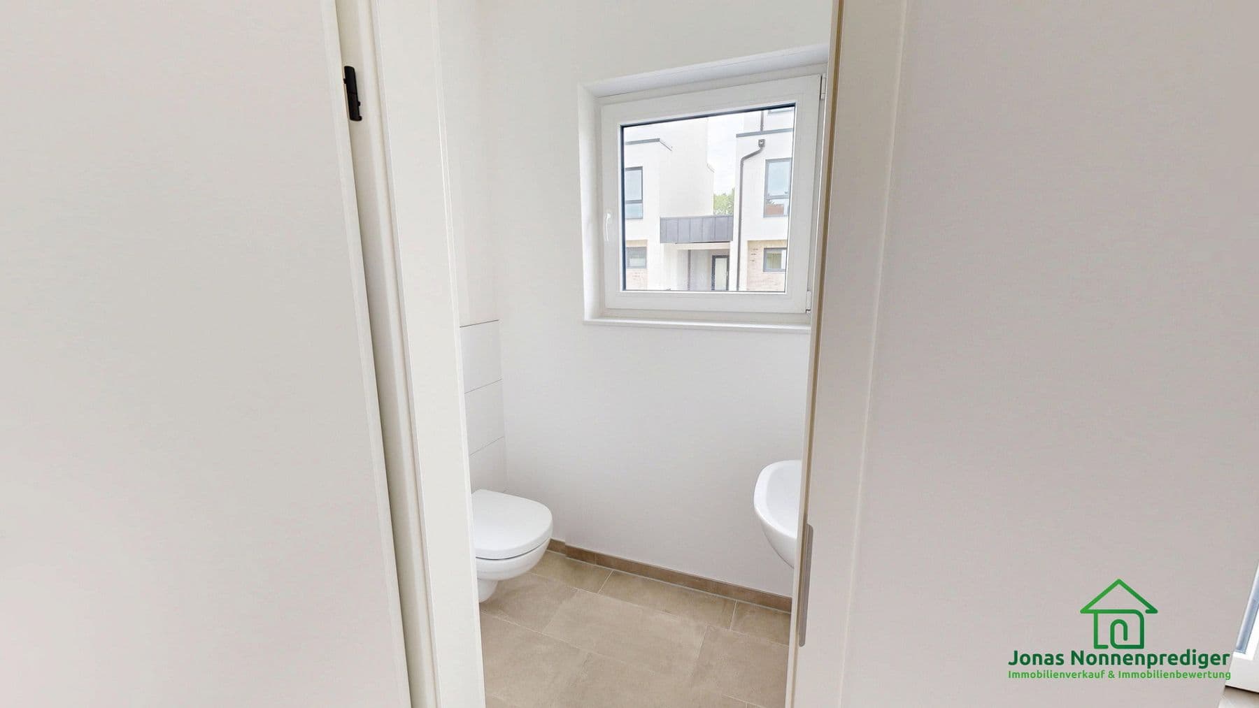 Prodej domu 144 m², pozemek 254 m², Kühls Acker 8, Schwerin, Mecklenburg-Vorpommern Prodej domu 144 m², pozemek 254 m², Kühls Acker 8, Schwerin, Mecklenburg-Vorpommern