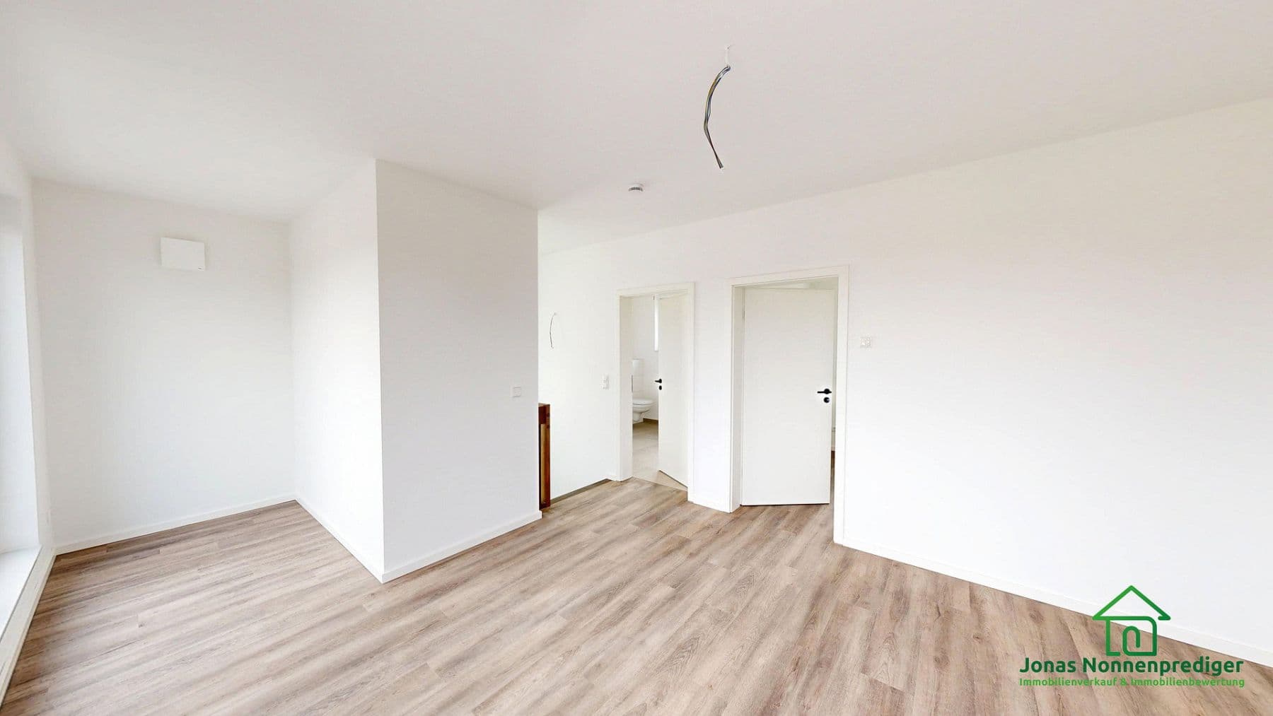 Prodej domu 144 m², pozemek 254 m², Kühls Acker 8, Schwerin, Mecklenburg-Vorpommern Prodej domu 144 m², pozemek 254 m², Kühls Acker 8, Schwerin, Mecklenburg-Vorpommern