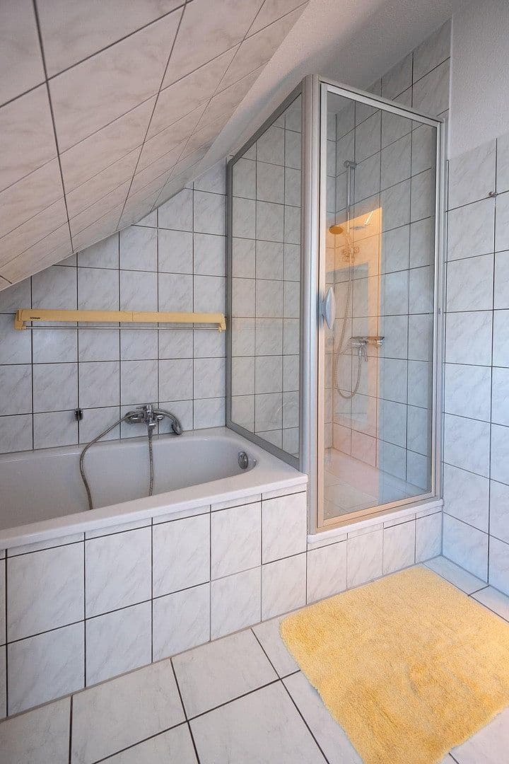 Prodej bytu 2+1 68 m², Erkrath, Severní Porýní-Vestfálsko Prodej bytu 2+1 68 m², Erkrath, Severní Porýní-Vestfálsko