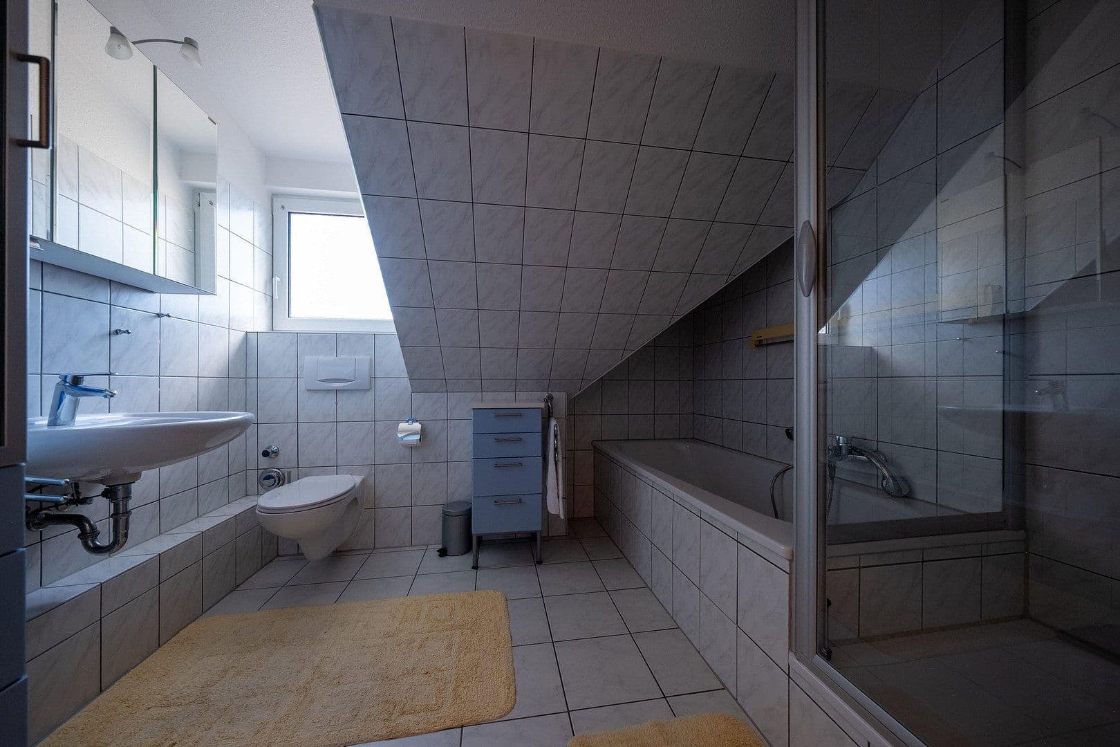 Prodej bytu 2+1 68 m², Erkrath, Severní Porýní-Vestfálsko Prodej bytu 2+1 68 m², Erkrath, Severní Porýní-Vestfálsko
