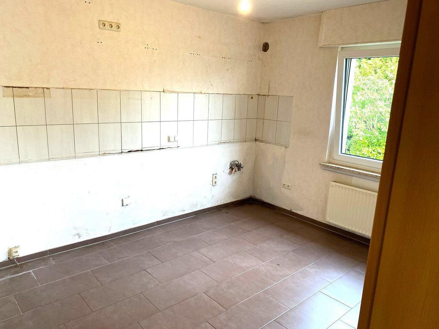 Prodej domu 139 m², pozemek 796 m², Alter Kirchweg 13, Porta Westfalica, Severní Porýní-Vestfálsko Prodej domu 139 m², pozemek 796 m², Alter Kirchweg 13, Porta Westfalica, Severní Porýní-Vestfálsko