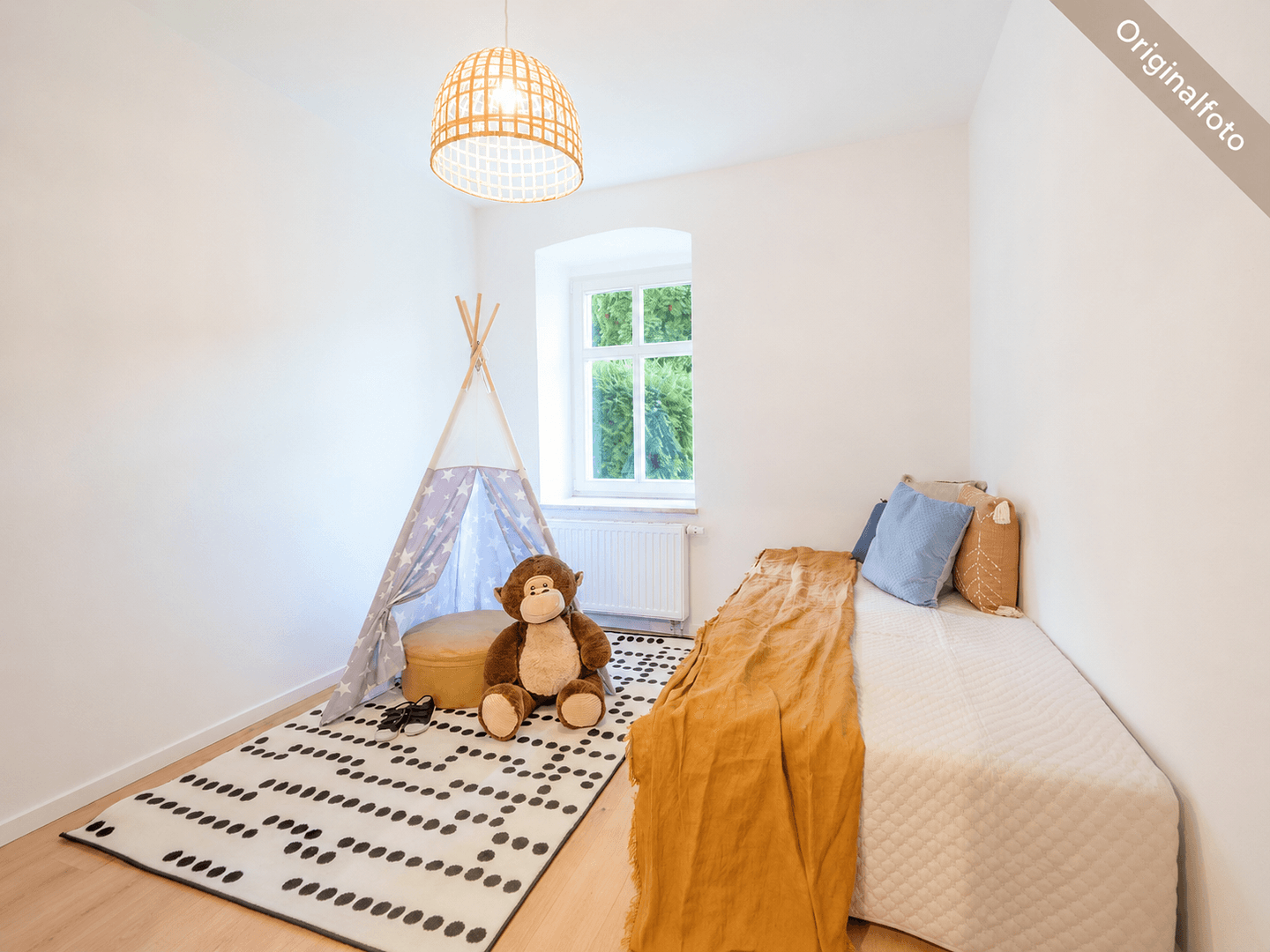 Prodej bytu 4+1 92 m², Kirchplatz 4a, Bannewitz, Sasko Prodej bytu 4+1 92 m², Kirchplatz 4a, Bannewitz, Sasko
