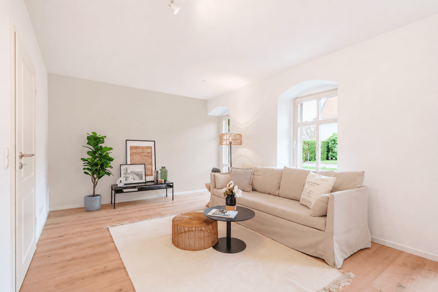 Prodej bytu 4+1 92 m², Kirchplatz 4a, Bannewitz, Sasko Prodej bytu 4+1 92 m², Kirchplatz 4a, Bannewitz, Sasko