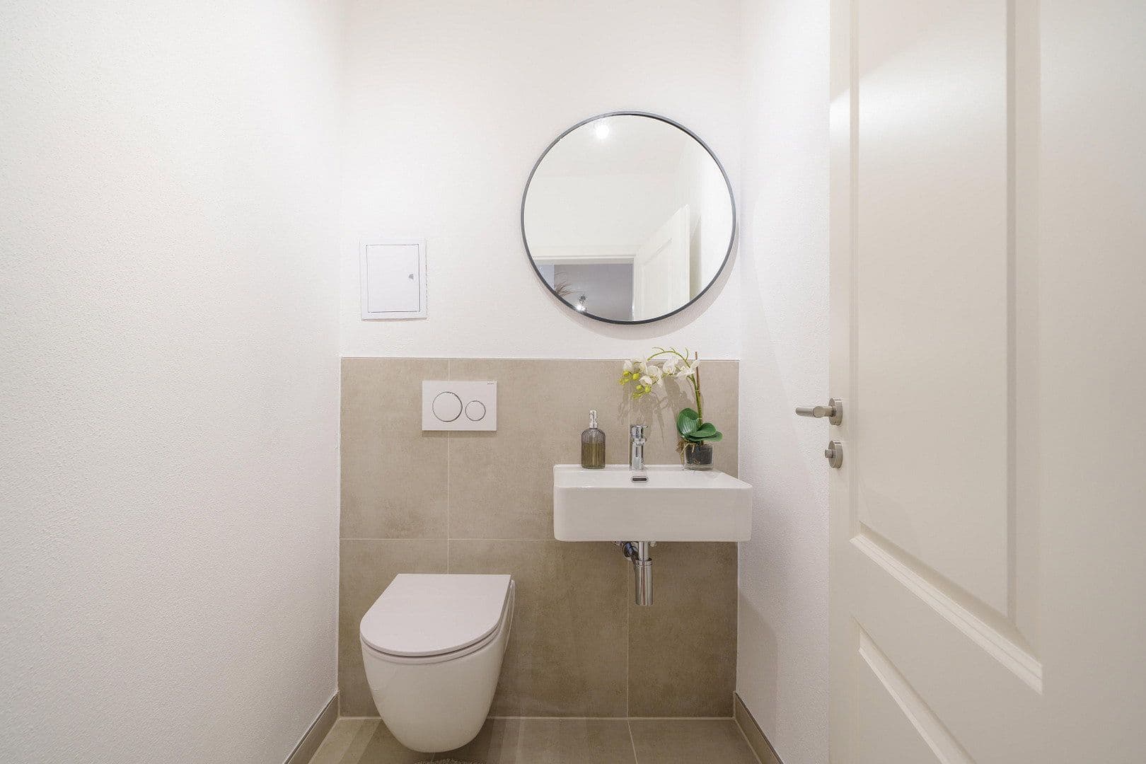 Prodej bytu 4+1 92 m², Kirchplatz 4a, Bannewitz, Sasko Prodej bytu 4+1 92 m², Kirchplatz 4a, Bannewitz, Sasko