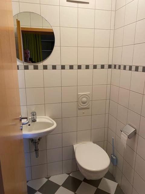 Pronájem bytu 3+1 87 m², Untere Gasse 9, Ergersheim, Bavorsko Pronájem bytu 3+1 87 m², Untere Gasse 9, Ergersheim, Bavorsko