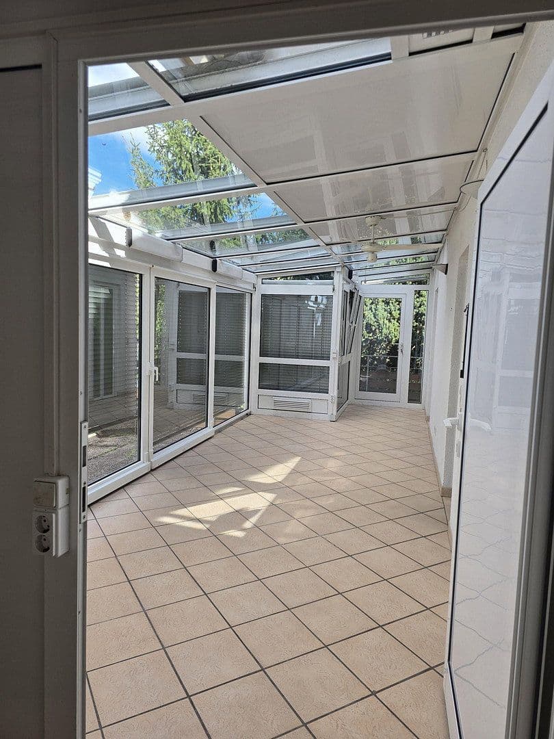 Prodej domu 247 m², pozemek 652 m², Heidelberg, Bádensko-Württembersko Prodej domu 247 m², pozemek 652 m², Heidelberg, Bádensko-Württembersko