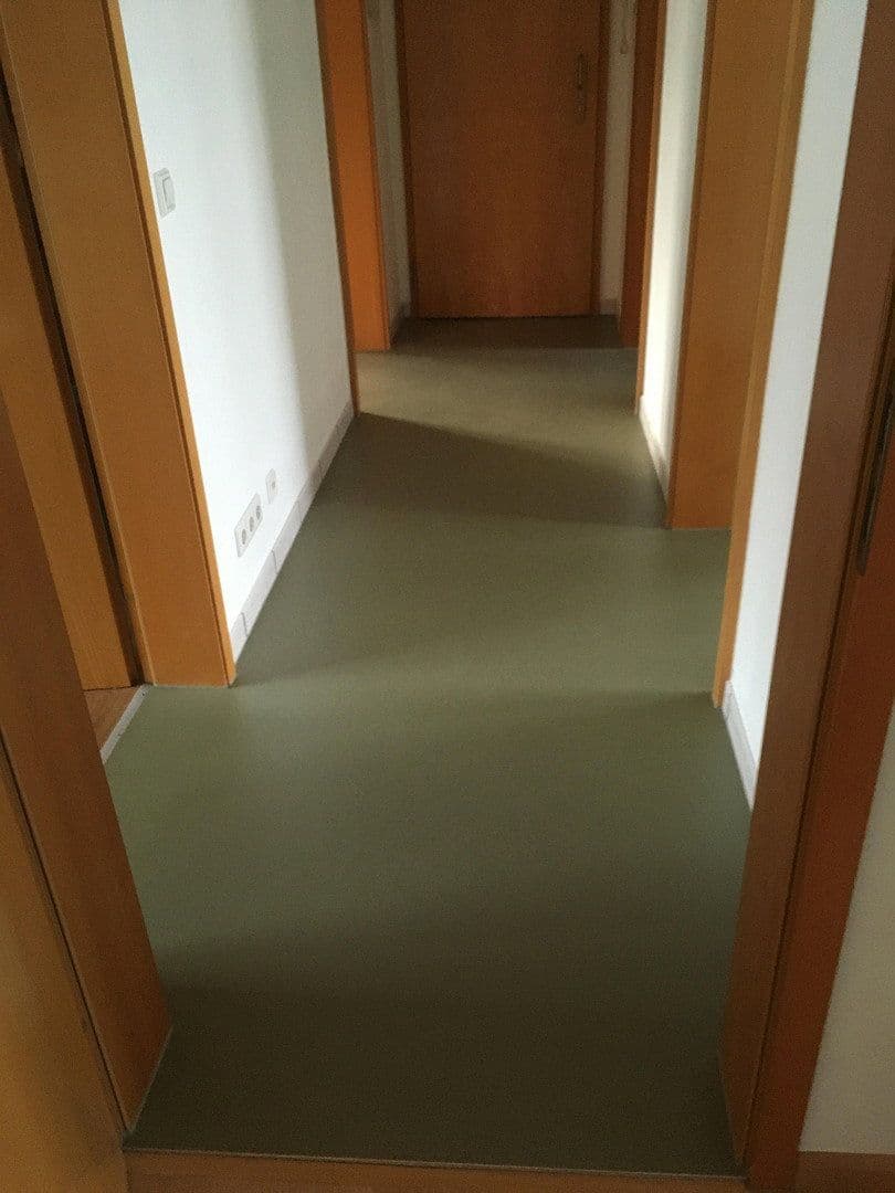 Prodej bytu 3+1 76 m², Carl-Maria-von-Weber-Str. 27, Lörrach, Bádensko-Württembersko Prodej bytu 3+1 76 m², Carl-Maria-von-Weber-Str. 27, Lörrach, Bádensko-Württembersko