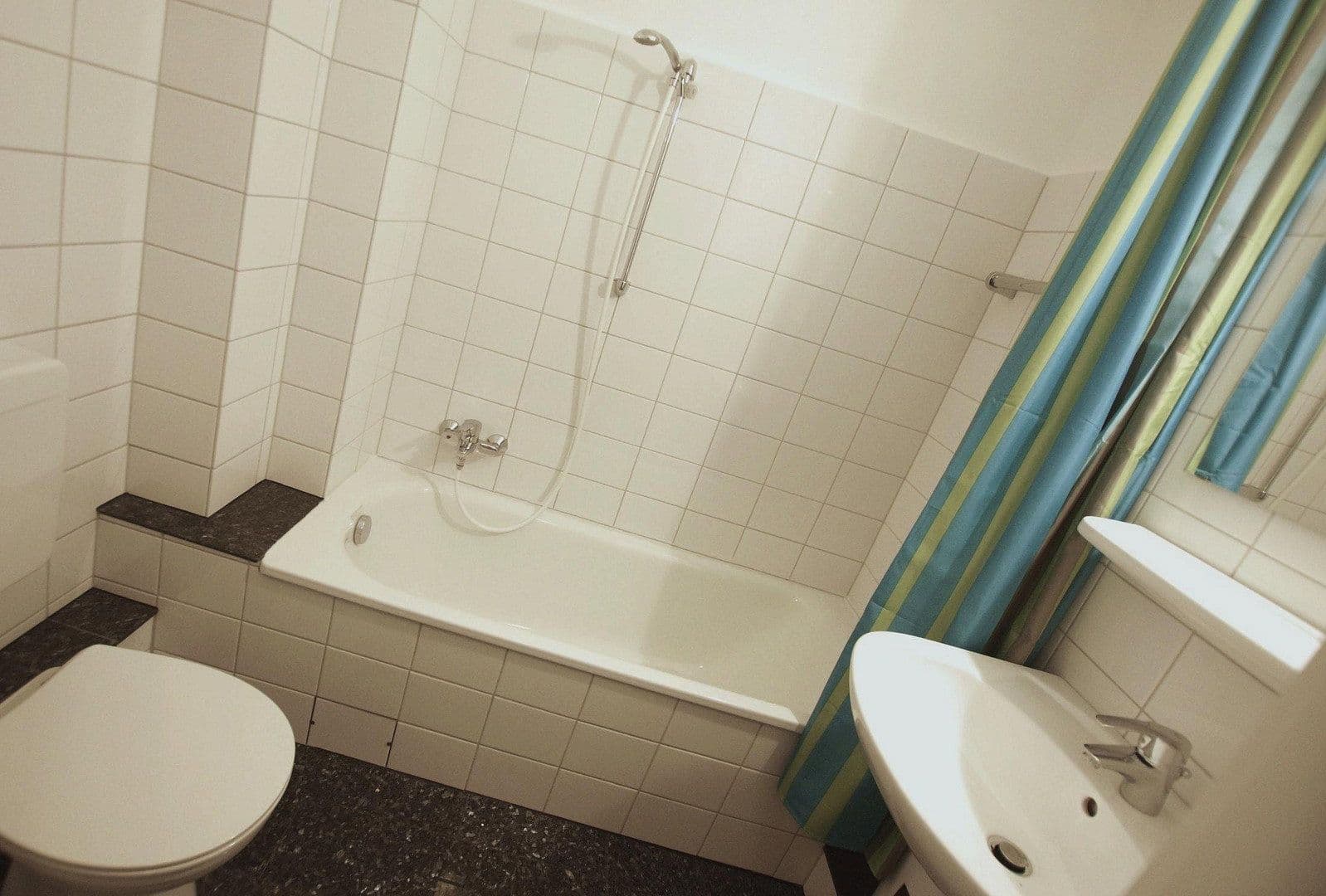Pronájem bytu 1+1 34 m², Hamburg, Hamburg Pronájem bytu 1+1 34 m², Hamburg, Hamburg
