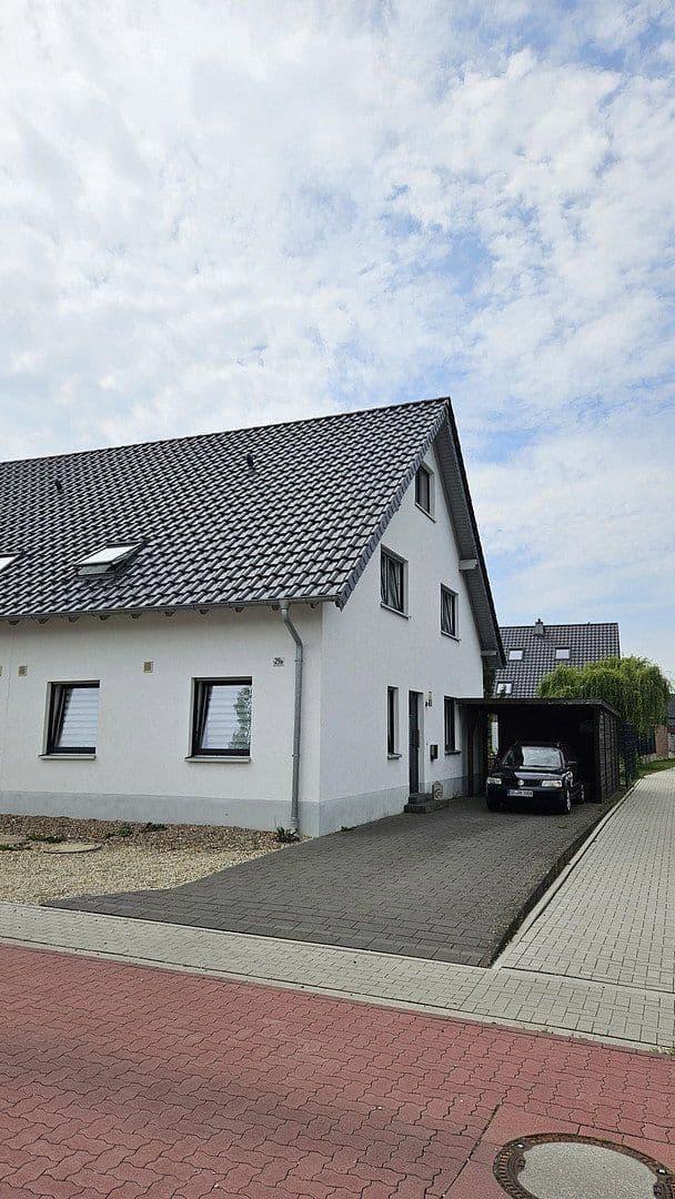 Prodej domu 135 m², pozemek 300 m², Pastor Tegethoff Str. 29a, Geseke, Severní Porýní-Vestfálsko Prodej domu 135 m², pozemek 300 m², Pastor Tegethoff Str. 29a, Geseke, Severní Porýní-Vestfálsko