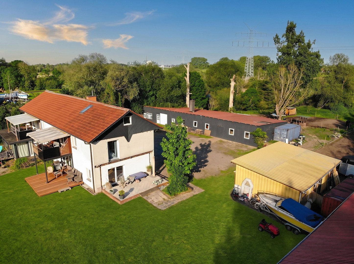 Prodej domu 316 m², pozemek 4.754 m², Butendiek 1, Stade, Dolní Sasko Prodej domu 316 m², pozemek 4.754 m², Butendiek 1, Stade, Dolní Sasko