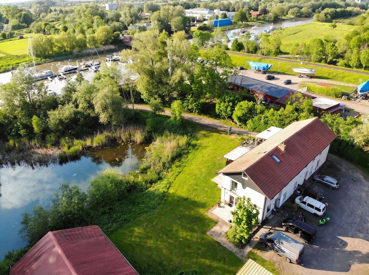 Prodej domu 316 m², pozemek 4.754 m², Butendiek 1, Stade, Dolní Sasko Prodej domu 316 m², pozemek 4.754 m², Butendiek 1, Stade, Dolní Sasko