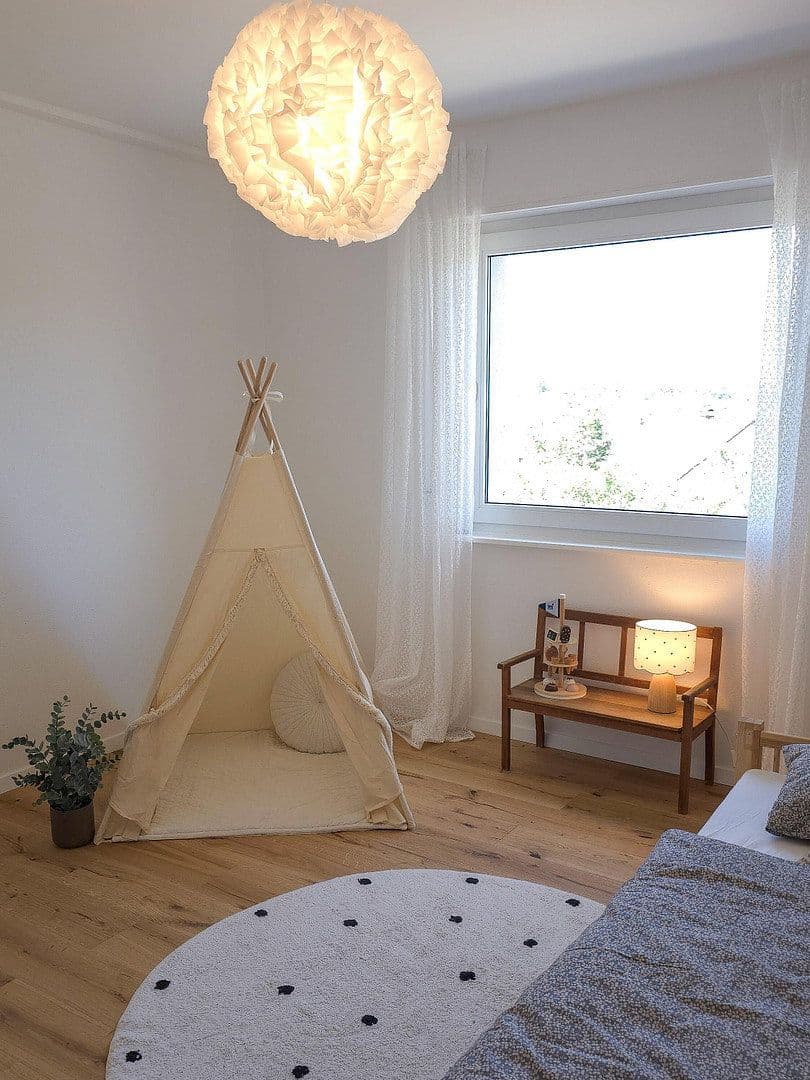 Prodej bytu 3+1 81 m², Bergstraße 40, Ludwigsburg, Bádensko-Württembersko Prodej bytu 3+1 81 m², Bergstraße 40, Ludwigsburg, Bádensko-Württembersko