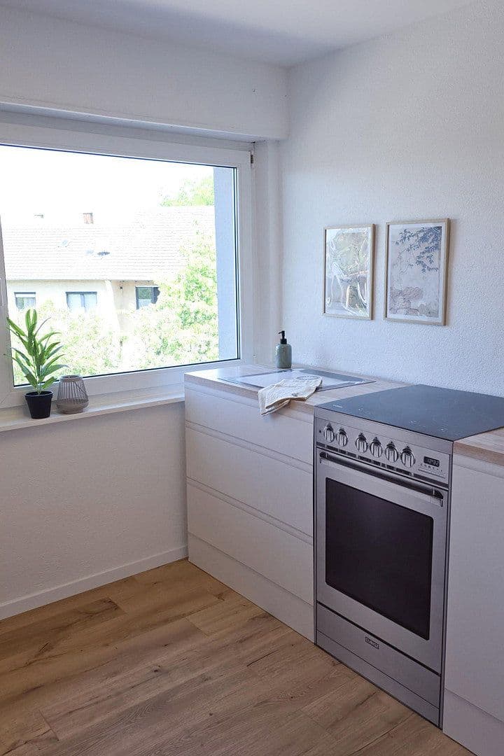 Prodej bytu 3+1 81 m², Bergstraße 40, Ludwigsburg, Bádensko-Württembersko Prodej bytu 3+1 81 m², Bergstraße 40, Ludwigsburg, Bádensko-Württembersko
