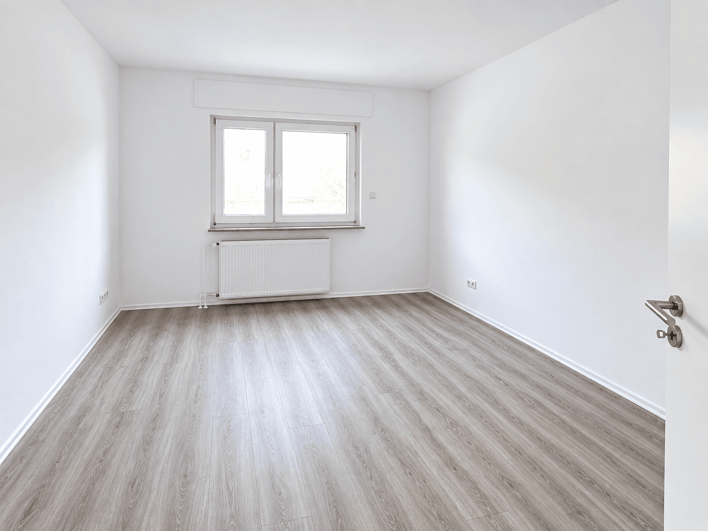 Pronájem bytu 4+1 96 m², Hasselroth, Hessen Pronájem bytu 4+1 96 m², Hasselroth, Hessen