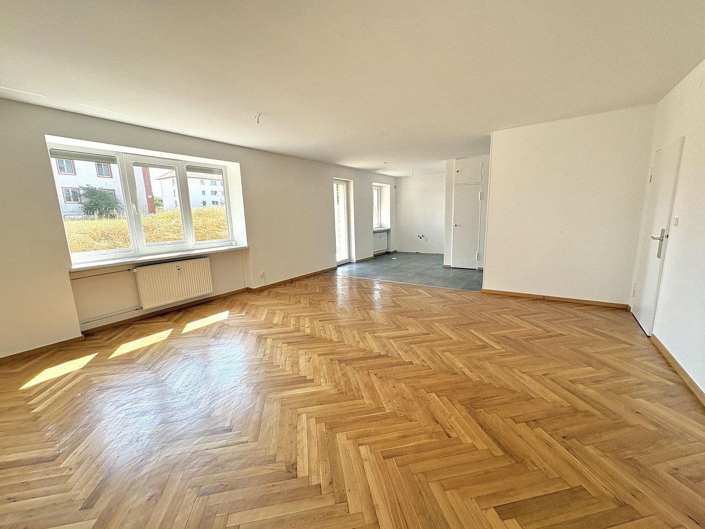 Prodej bytu 3+1 100 m², Levi-Strauss-Straße 9, Kitzingen, Bavorsko Prodej bytu 3+1 100 m², Levi-Strauss-Straße 9, Kitzingen, Bavorsko