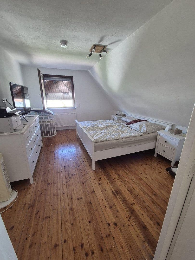 Prodej domu 143 m², pozemek 683 m², Linkenheim-Hochstetten, Bádensko-Württembersko Prodej domu 143 m², pozemek 683 m², Linkenheim-Hochstetten, Bádensko-Württembersko