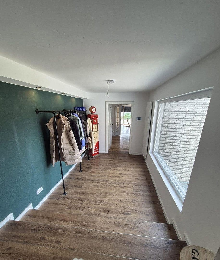 Prodej domu 143 m², pozemek 683 m², Linkenheim-Hochstetten, Bádensko-Württembersko Prodej domu 143 m², pozemek 683 m², Linkenheim-Hochstetten, Bádensko-Württembersko