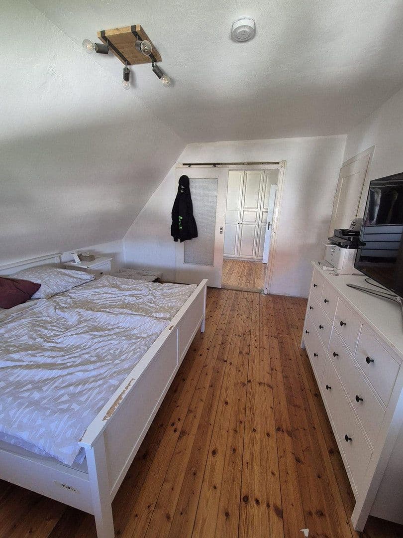 Prodej domu 143 m², pozemek 683 m², Linkenheim-Hochstetten, Bádensko-Württembersko Prodej domu 143 m², pozemek 683 m², Linkenheim-Hochstetten, Bádensko-Württembersko