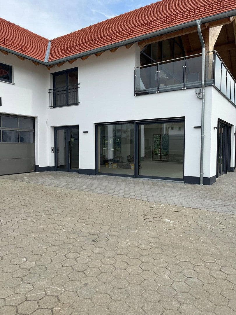 Pronájem kanceláře 262 m², Schachach 4, Gerolsbach, Bavorsko Pronájem kanceláře 262 m², Schachach 4, Gerolsbach, Bavorsko