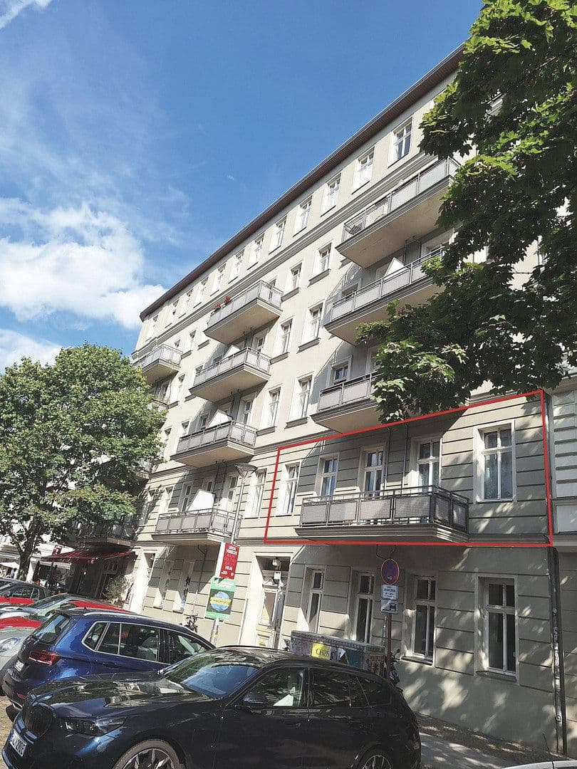 Prodej bytu 4+1 107 m², Berlin, Berlín Prodej bytu 4+1 107 m², Berlin, Berlín
