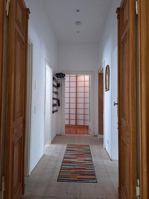 Prodej bytu 4+1 107 m², Berlin, Berlín Prodej bytu 4+1 107 m², Berlin, Berlín