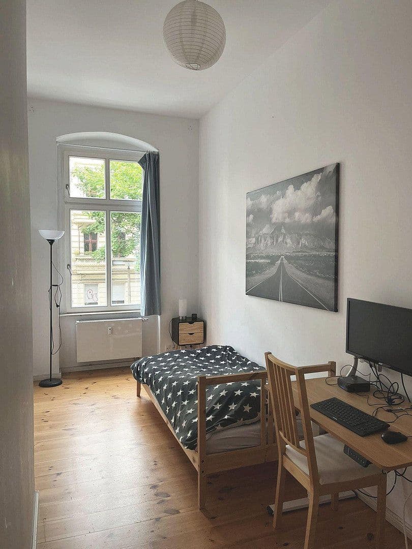 Prodej bytu 4+1 107 m², Berlin, Berlín Prodej bytu 4+1 107 m², Berlin, Berlín