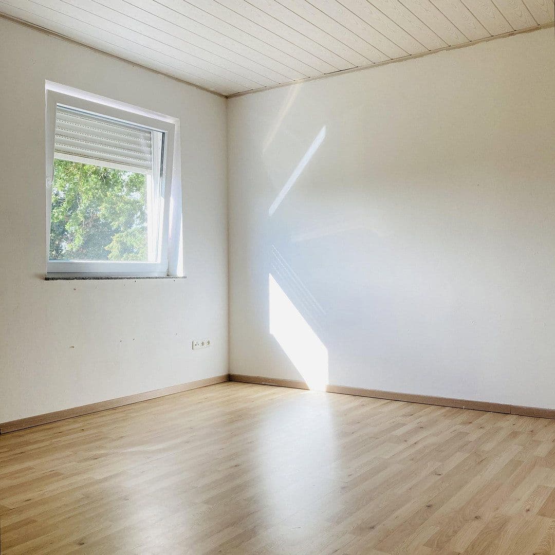 Pronájem domu 177 m², pozemek 511 m², Meinersen, Dolní Sasko Pronájem domu 177 m², pozemek 511 m², Meinersen, Dolní Sasko