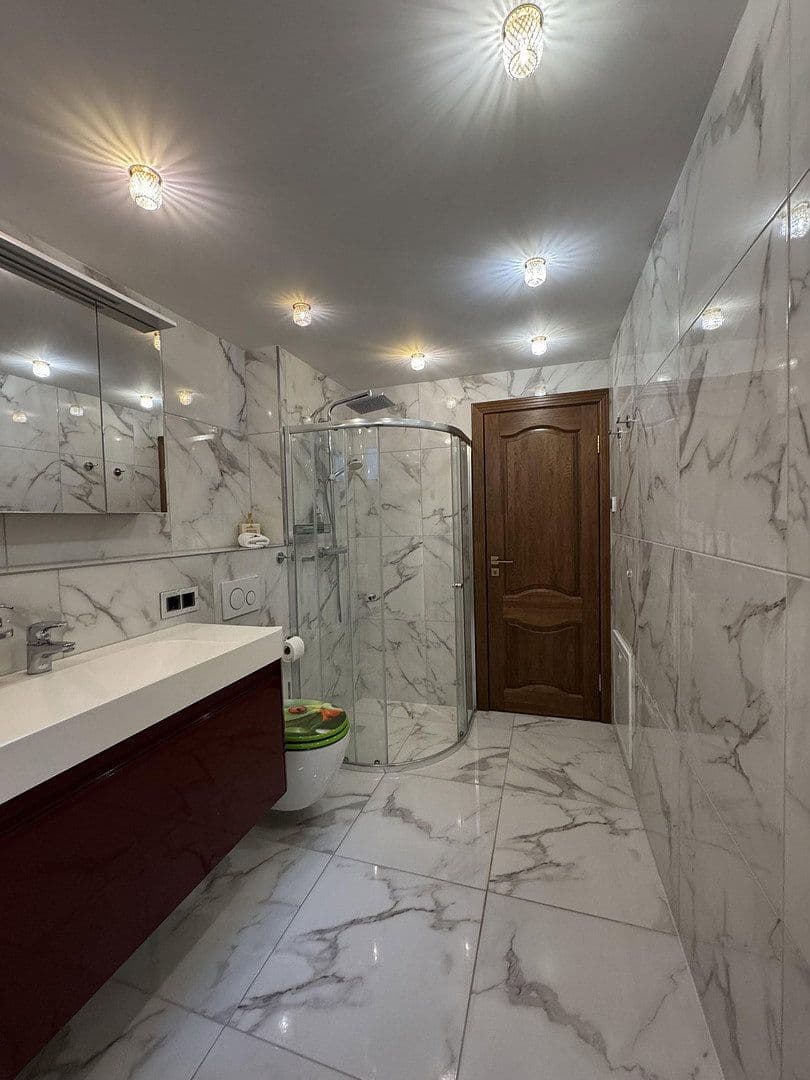 Prodej domu 125 m², pozemek 60 m², Garmisch-Partenkirchen, Bavorsko Prodej domu 125 m², pozemek 60 m², Garmisch-Partenkirchen, Bavorsko