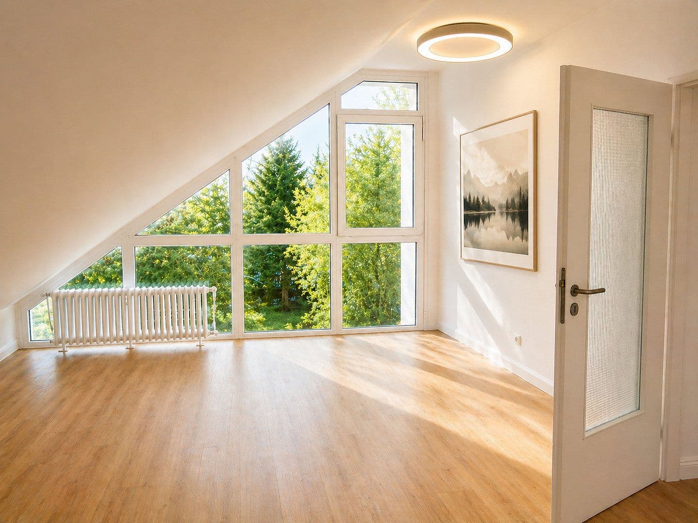 Prodej bytu 4+1 115 m², Berlin, Berlín Prodej bytu 4+1 115 m², Berlin, Berlín