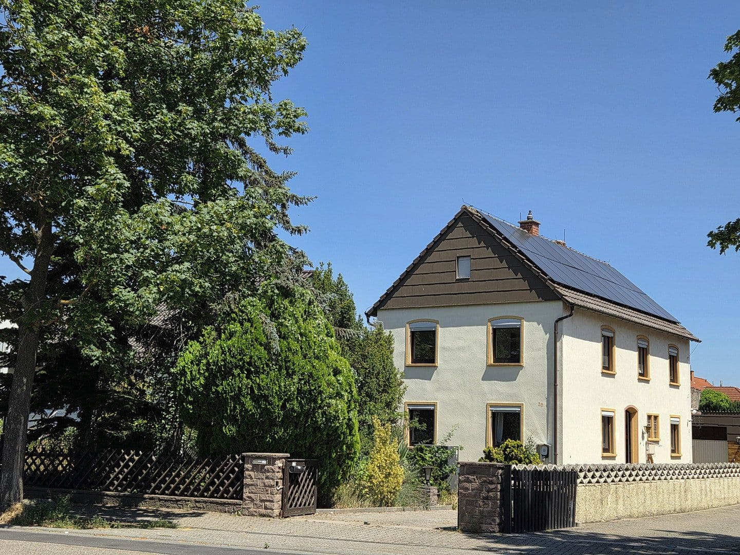 Prodej domu 134 m², pozemek 911 m², Schauernheimer Straße 20, Dannstadt-Schauernheim, Porýní-Falc Prodej domu 134 m², pozemek 911 m², Schauernheimer Straße 20, Dannstadt-Schauernheim, Porýní-Falc