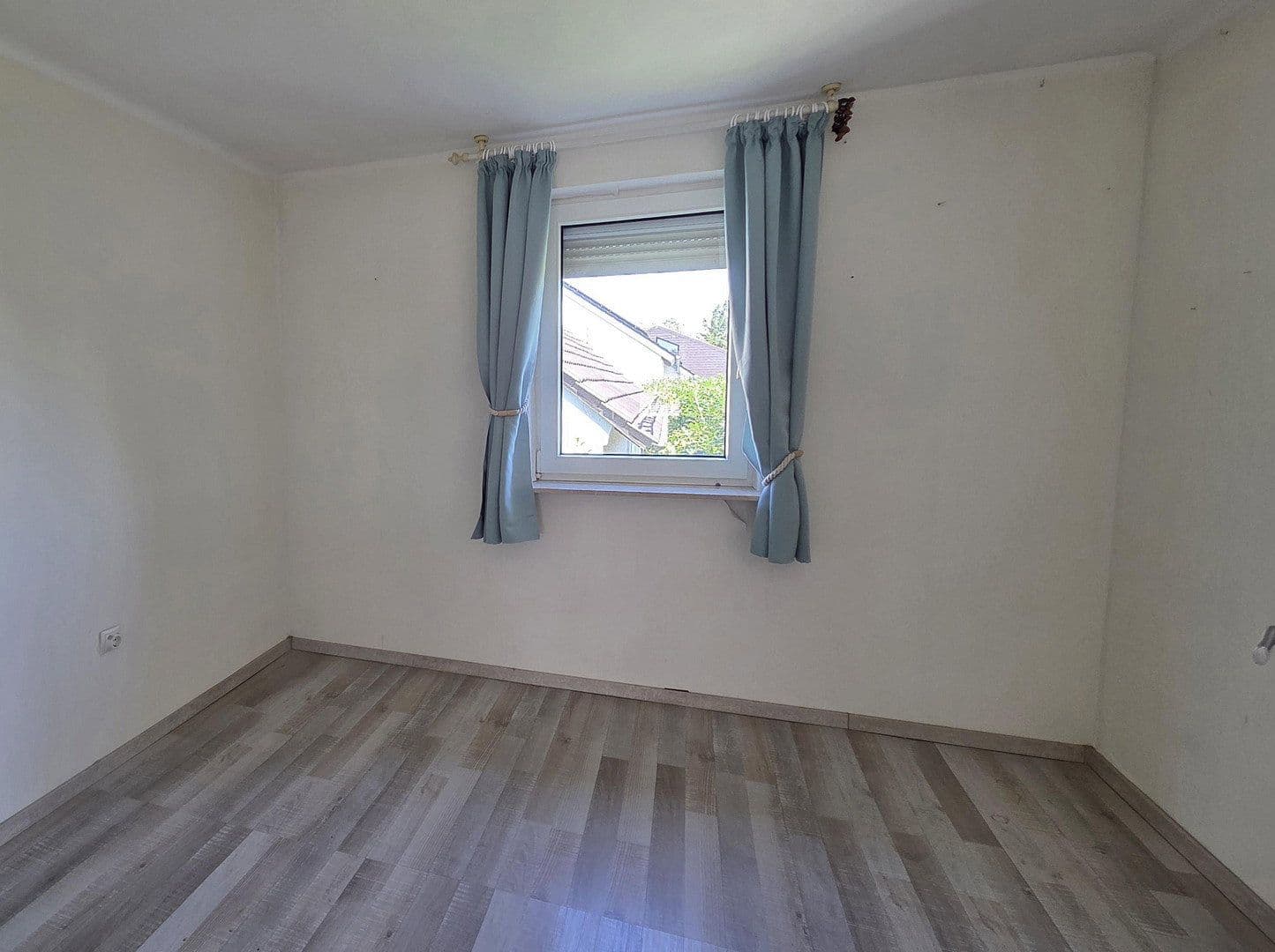 Prodej domu 134 m², pozemek 911 m², Schauernheimer Straße 20, Dannstadt-Schauernheim, Porýní-Falc Prodej domu 134 m², pozemek 911 m², Schauernheimer Straße 20, Dannstadt-Schauernheim, Porýní-Falc