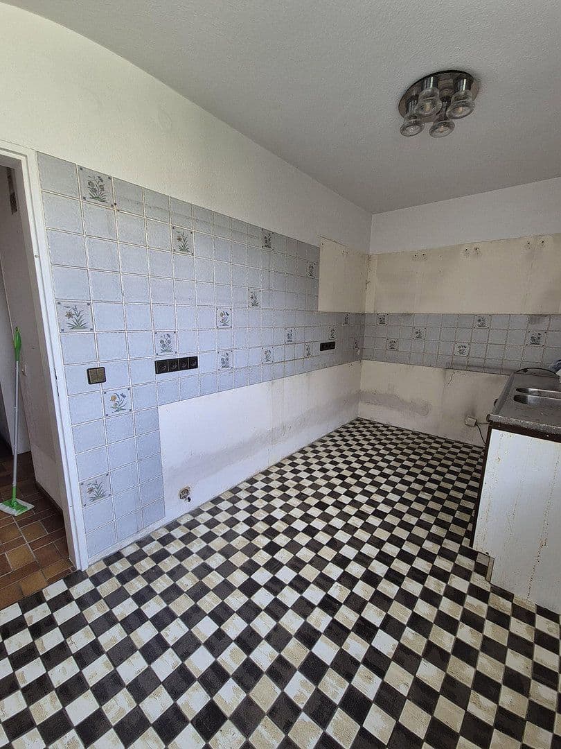 Prodej bytu 4+1 98 m², Wuppertal Cronenberg, Severní Porýní-Vestfálsko Prodej bytu 4+1 98 m², Wuppertal Cronenberg, Severní Porýní-Vestfálsko