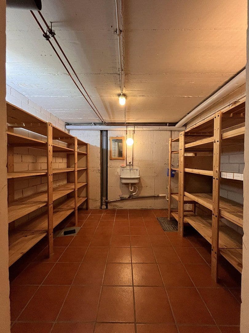Prodej domu 120 m², pozemek 195 m², Bonn, Severní Porýní-Vestfálsko Prodej domu 120 m², pozemek 195 m², Bonn, Severní Porýní-Vestfálsko