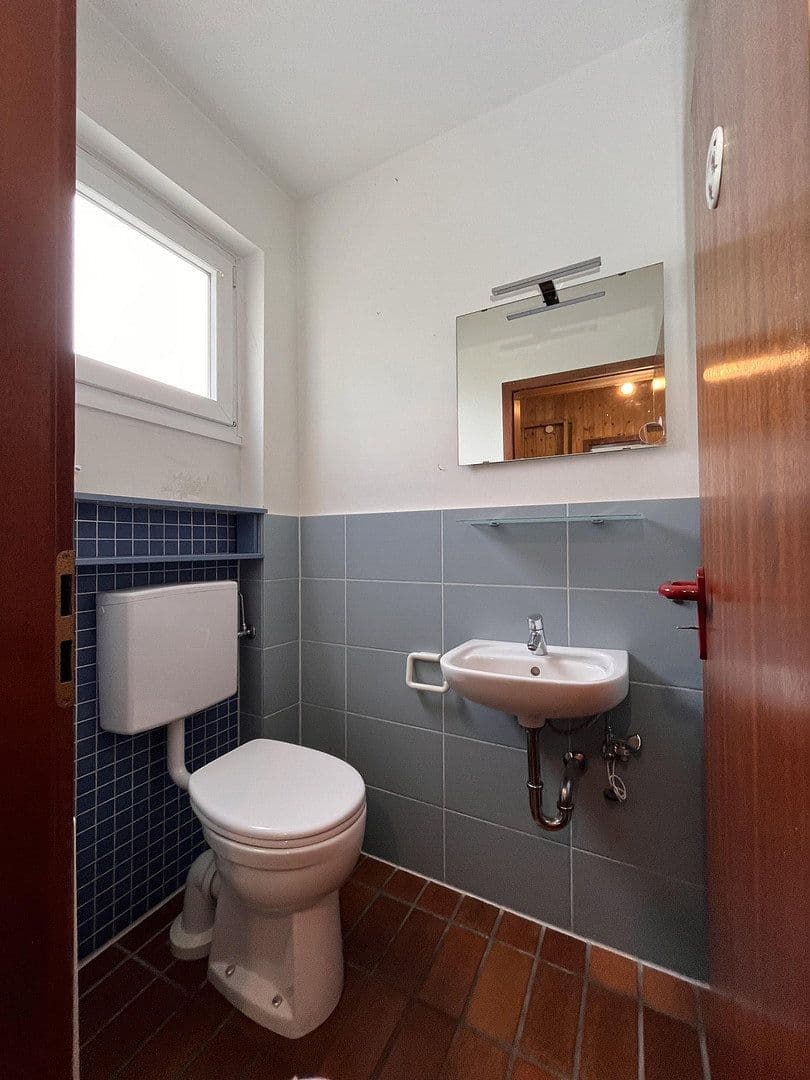 Prodej domu 120 m², pozemek 195 m², Bonn, Severní Porýní-Vestfálsko Prodej domu 120 m², pozemek 195 m², Bonn, Severní Porýní-Vestfálsko