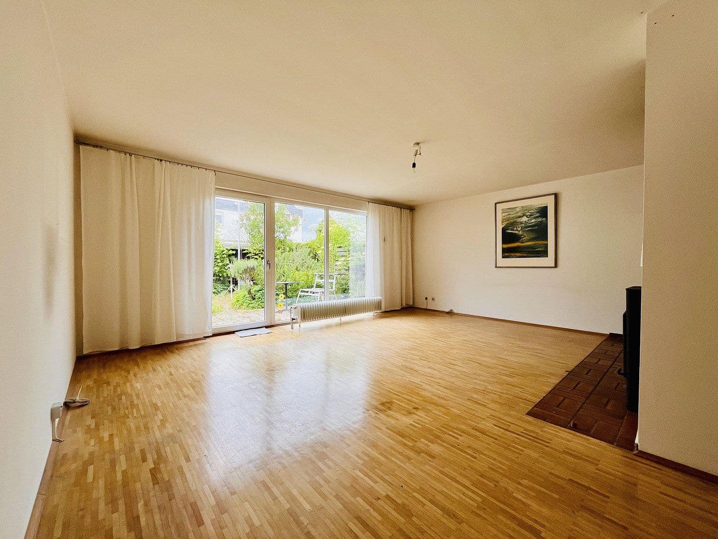 Prodej domu 120 m², pozemek 195 m², Bonn, Severní Porýní-Vestfálsko Prodej domu 120 m², pozemek 195 m², Bonn, Severní Porýní-Vestfálsko